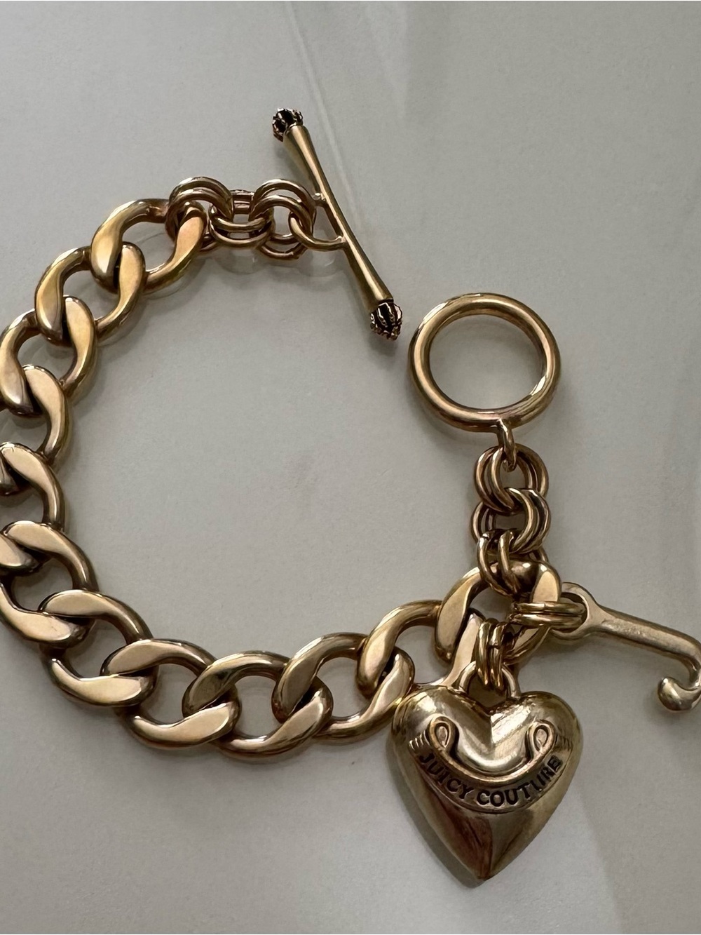 Juicy Couture Gold Heart Charm Link Bracelet